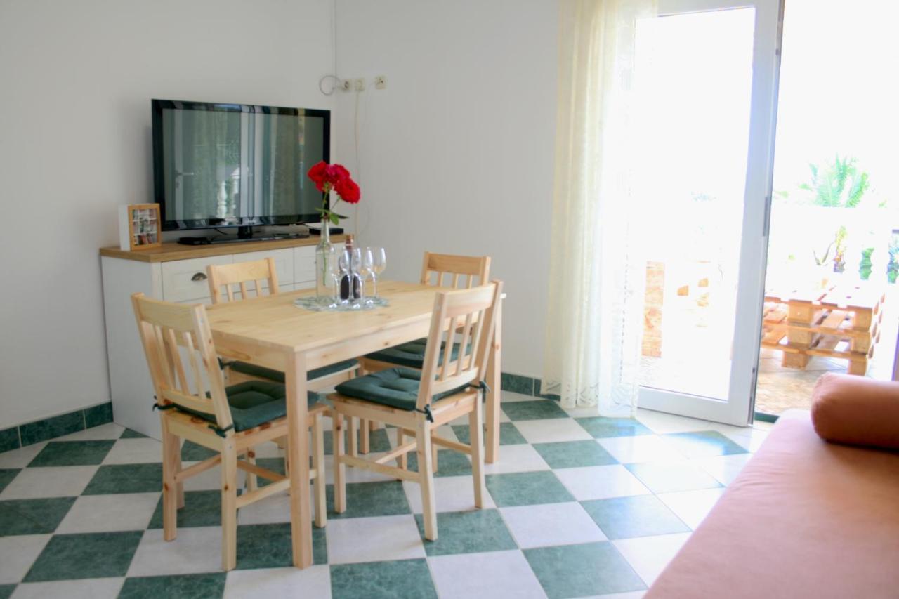 Apartman Laura Διαμέρισμα Primošten Εξωτερικό φωτογραφία